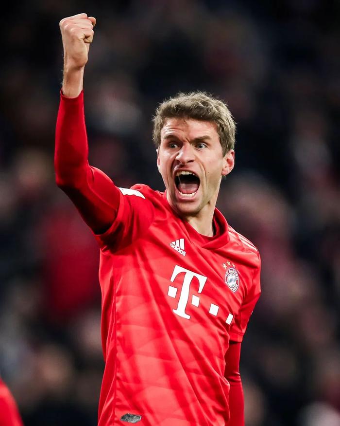 乌拉圭横扫拜仁，穆勒三分雨点燃全场