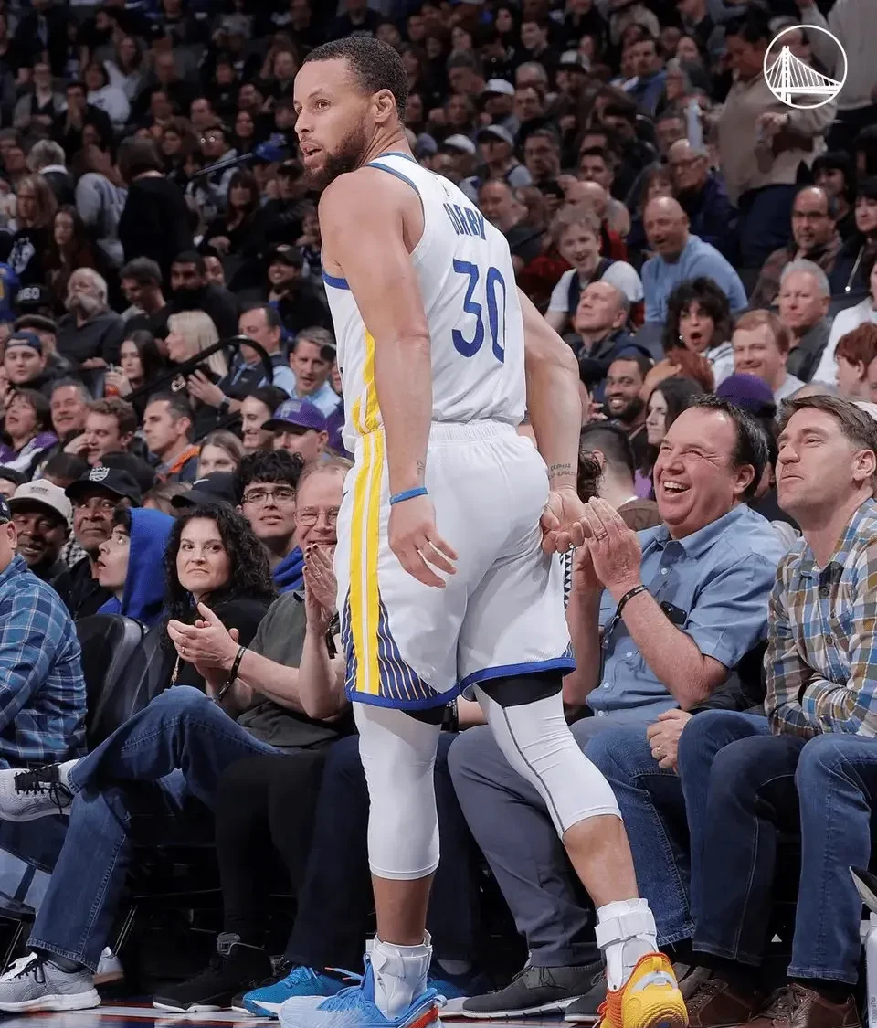 塞尔维亚男篮碾压勇士，凯尔·库兹马统治全场