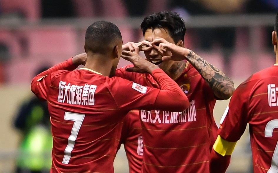 日本羽毛球队碾压丹麦羽毛球队，马琳打破历史纪录