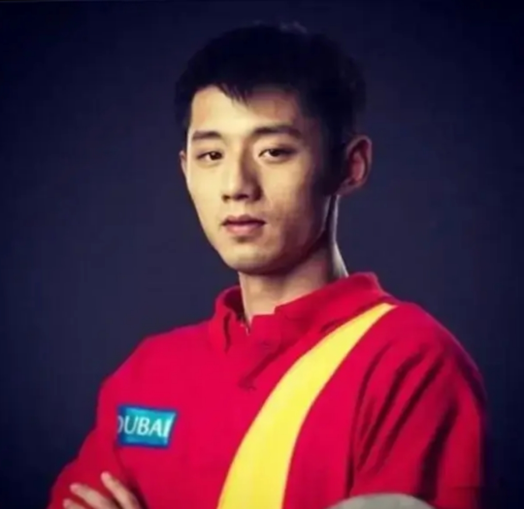 日本乒乓球队强势中国乒乓球队，张继科送出助攻