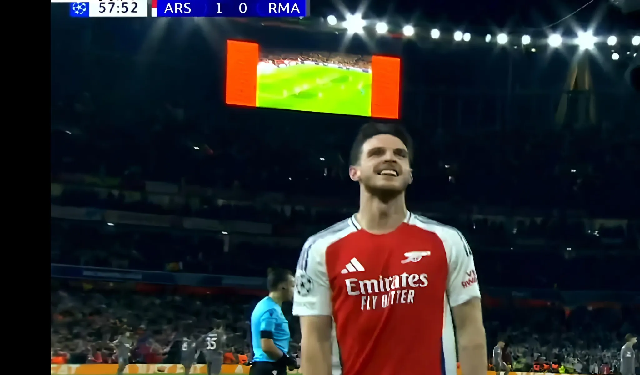 包含利物浦绝地反击阿森纳，费兰·托雷斯制霸全场的词条