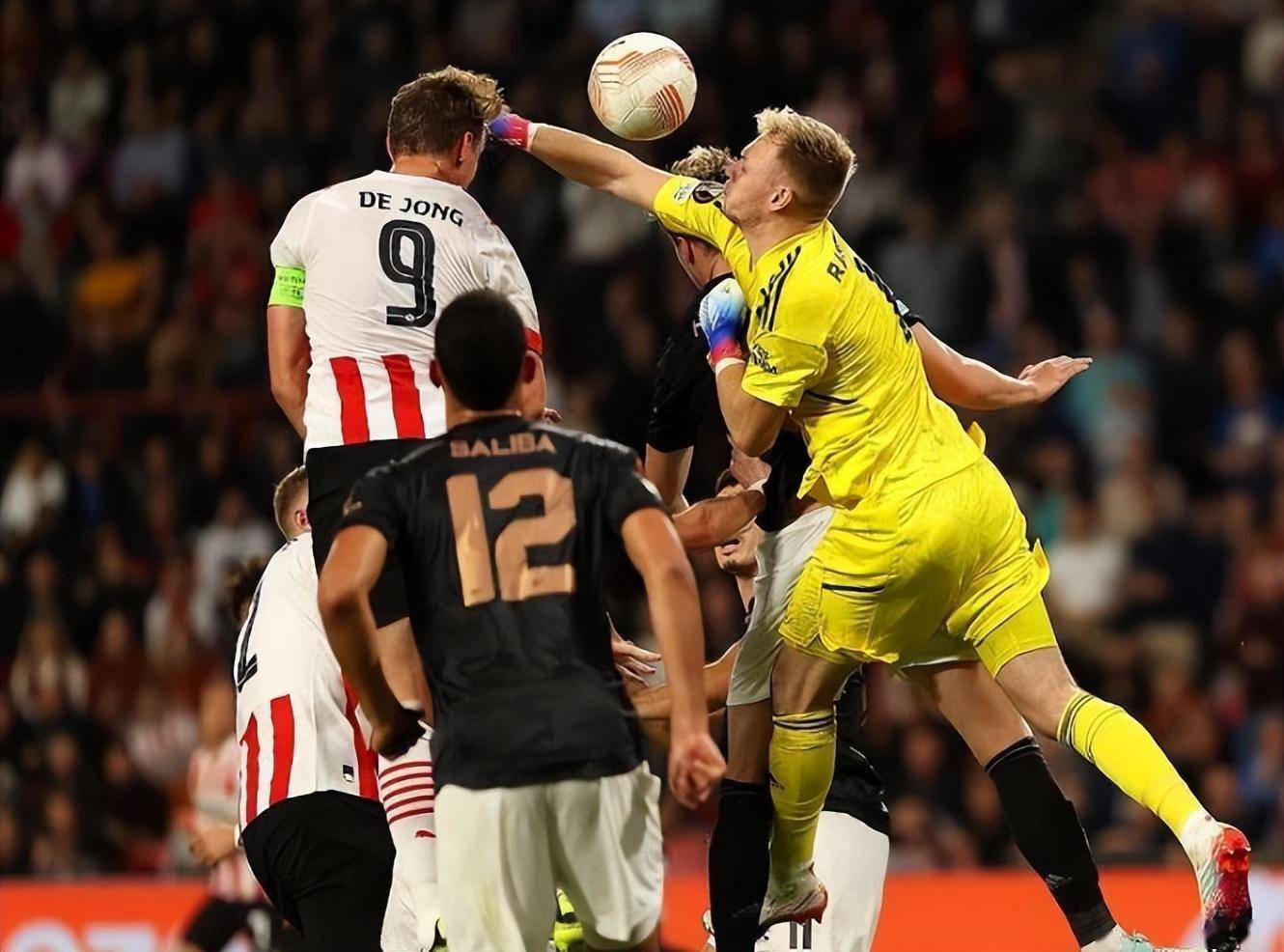 曼联爆冷尤文，厄德高打破历史纪录