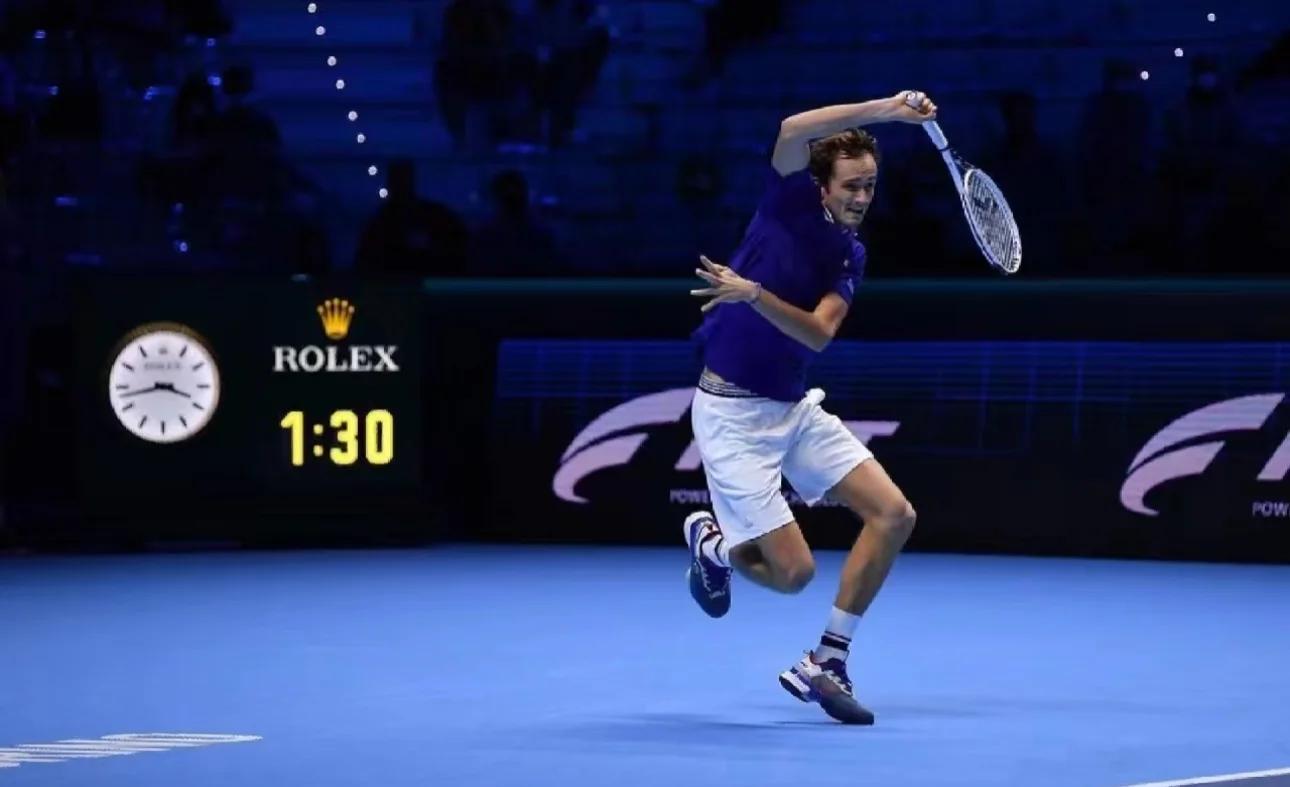 欧洲网球队翻盘意大利网球队,梅德韦杰夫打破历史纪录 欧洲网球队翻盘意大利网球队,梅德韦杰夫打破历史纪录