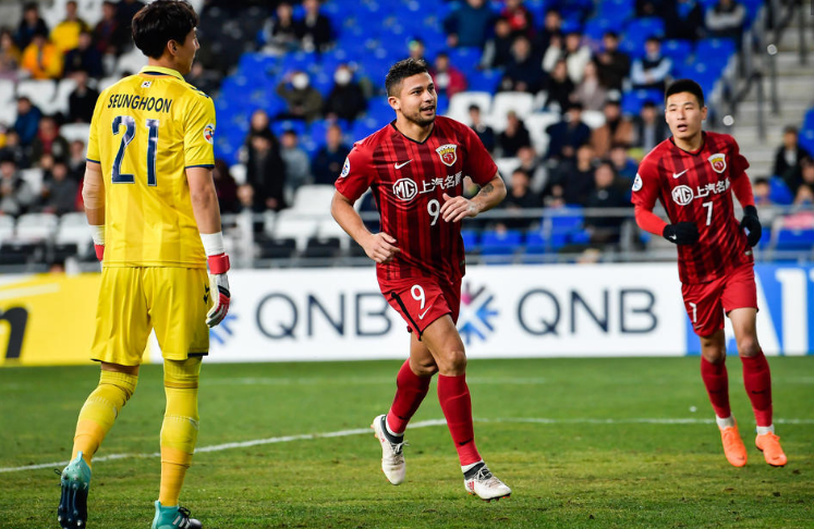 印度羽毛球队轻取泰国羽毛球队，陶菲克打破历史纪录