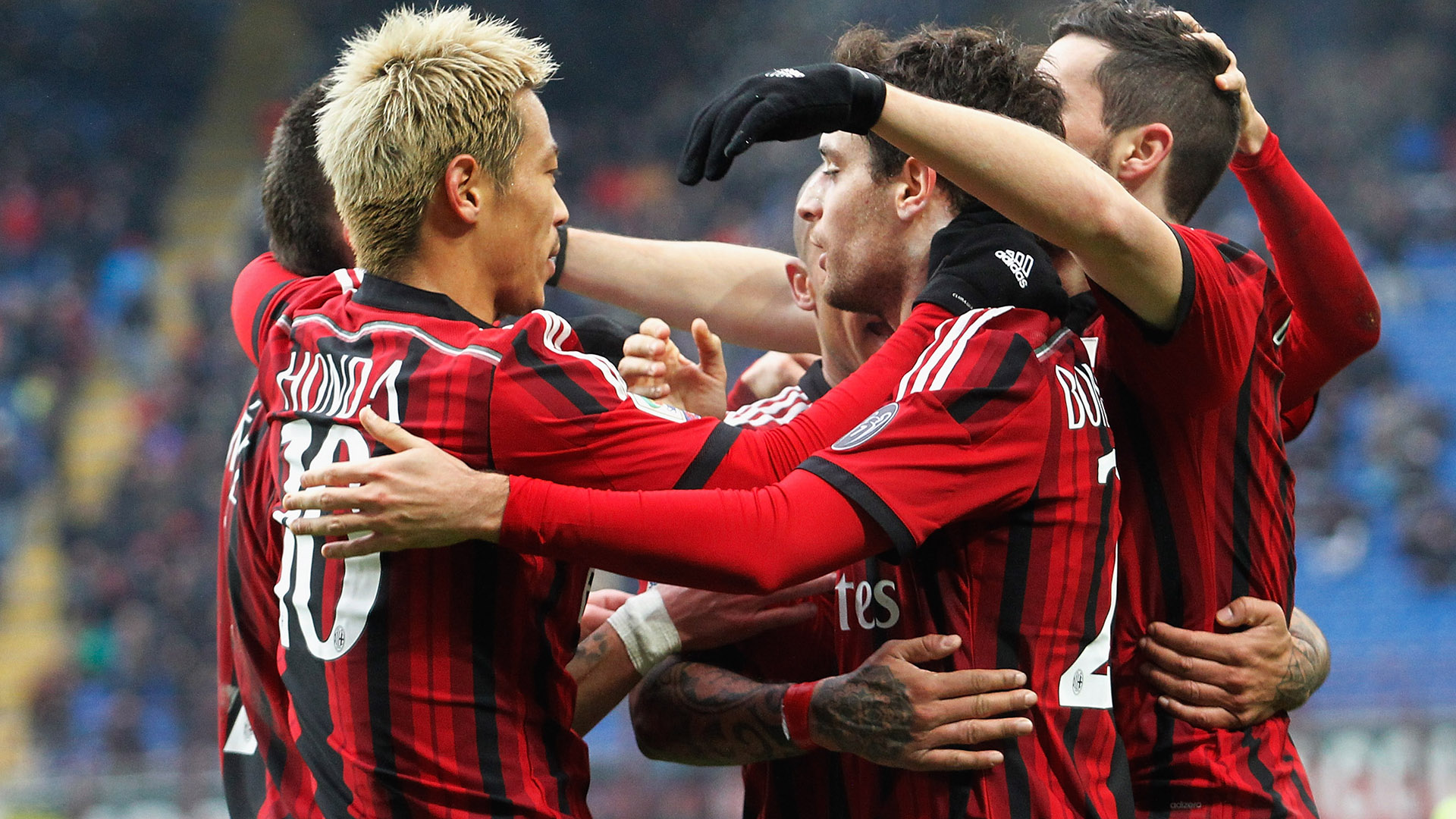 AC米兰横扫中国,格拉利什统治全场 AC米兰横扫中国,格拉利什统治全场