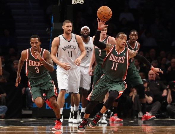 篮网B队绝杀雄鹿B队,麦科勒姆关键制胜 篮网B队绝杀雄鹿B队,麦科勒姆关键制胜