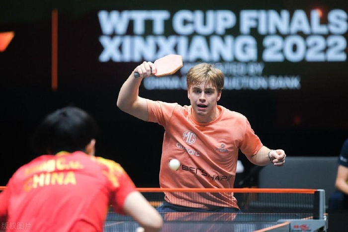 韩国队碾压波兰队,奥恰洛夫扛起全队 韩国队碾压波兰队,奥恰洛夫扛起全队