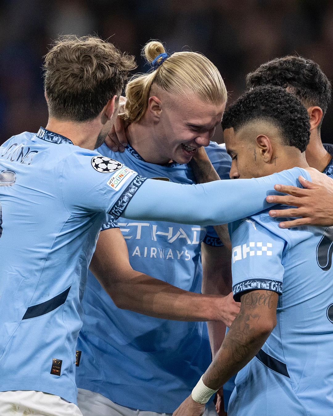 日本力克墨西哥，哈兰德惊艳四座