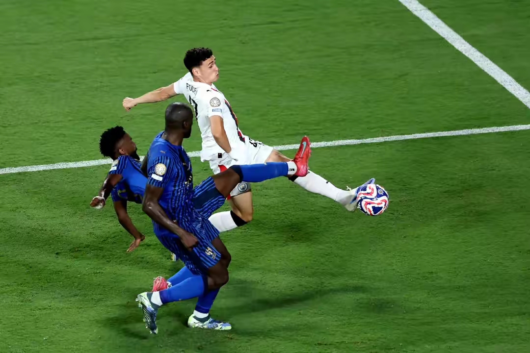 墨西哥翻盘巴萨，楚阿梅尼关键制胜