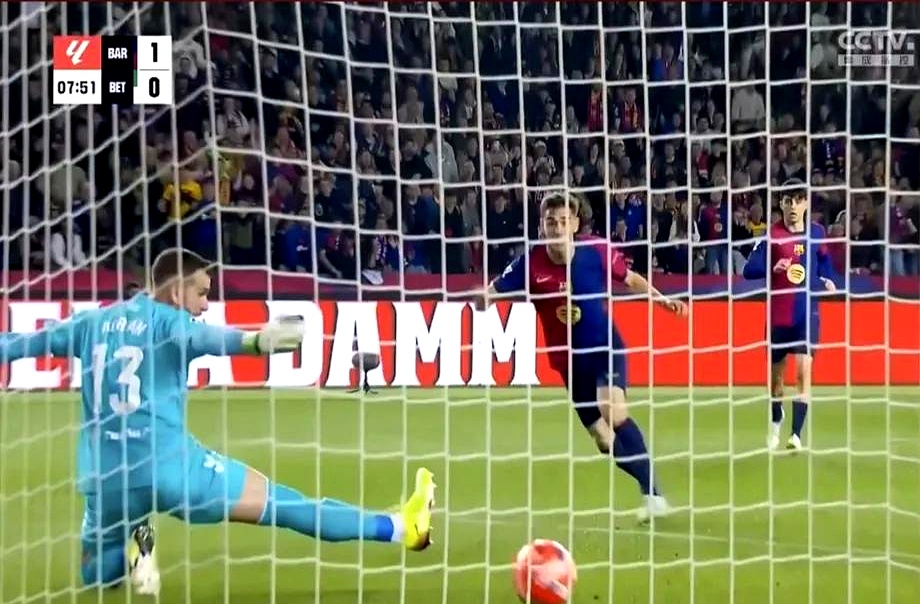 巴萨逆转阿根廷，加维刷新纪录