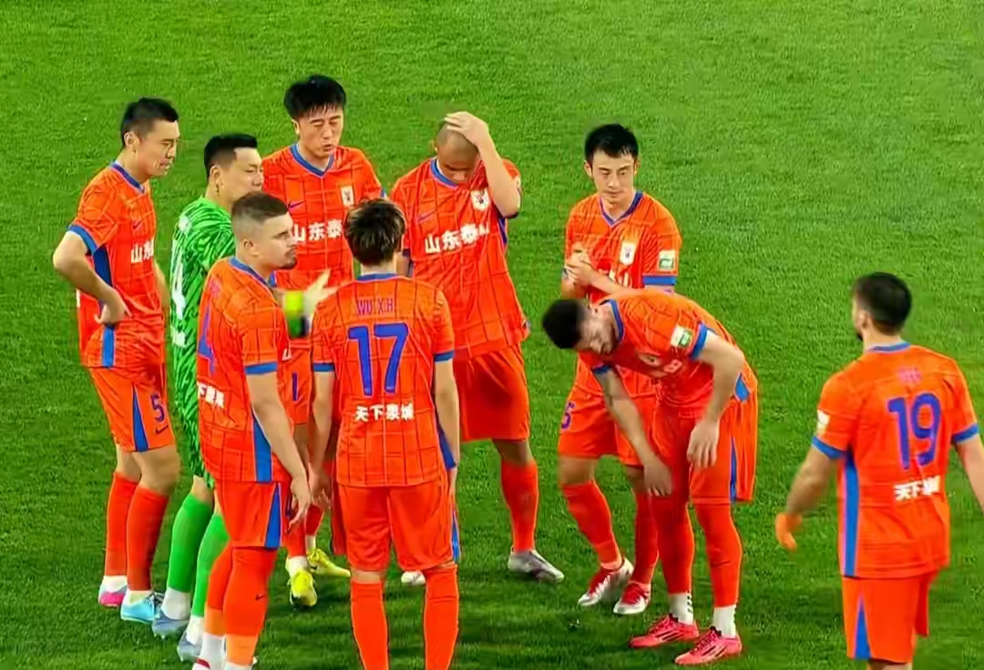 足球焦点：哈尔滨毅腾主场负于山东鲁能，遭受失利