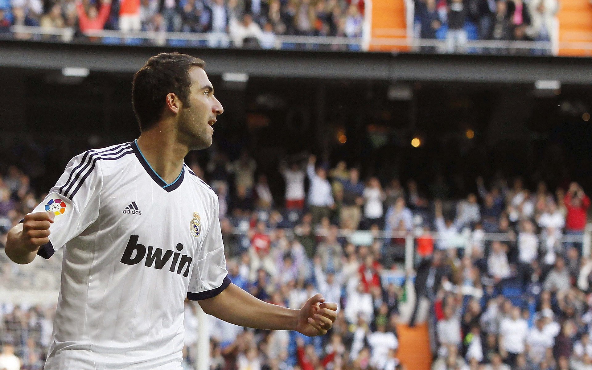 王牌无界，西亚卡姆跨越大洋的法则之战