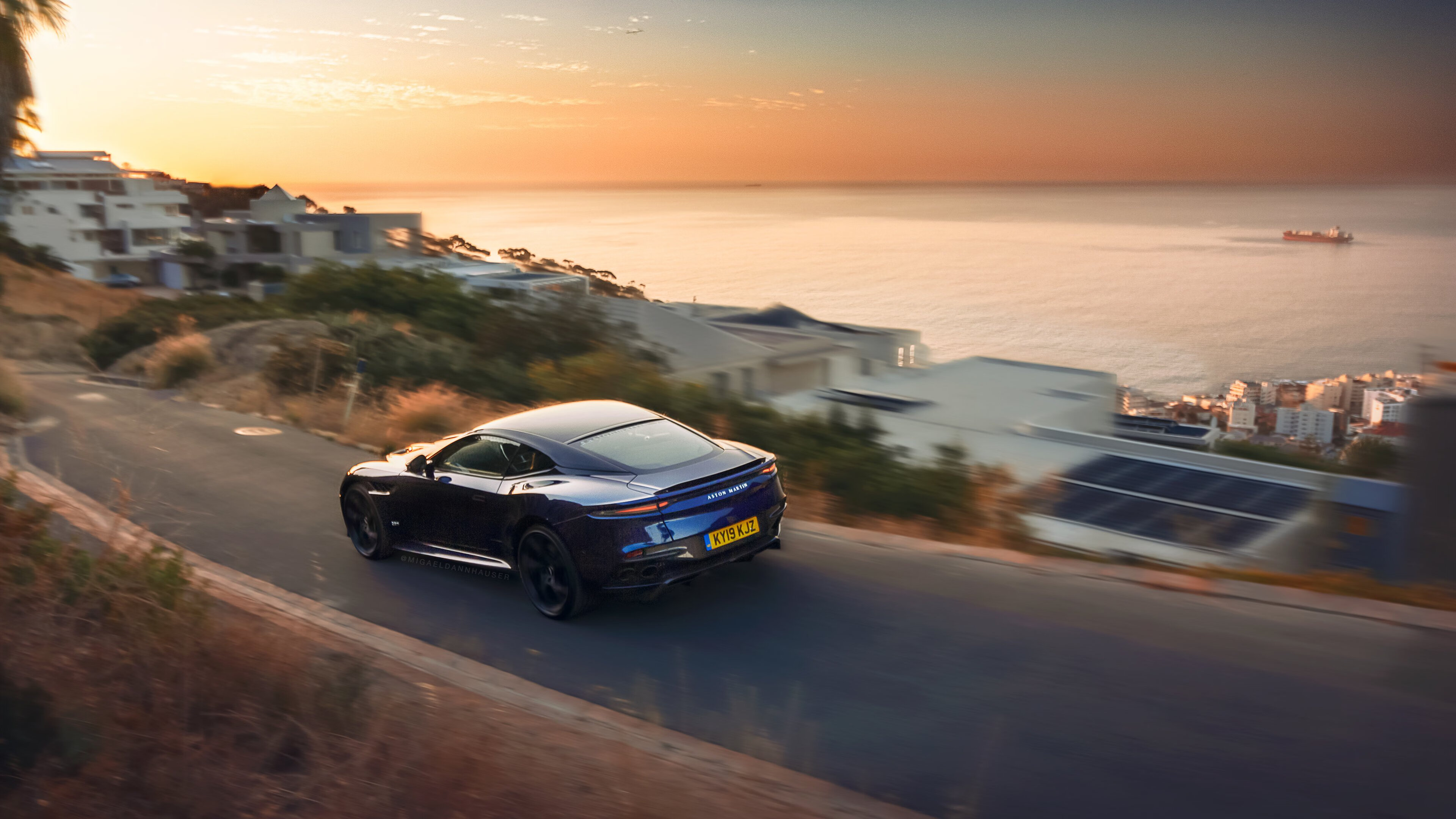 阿尔瓦雷斯闪光难救主，威尔士团队火力全开压制波兰