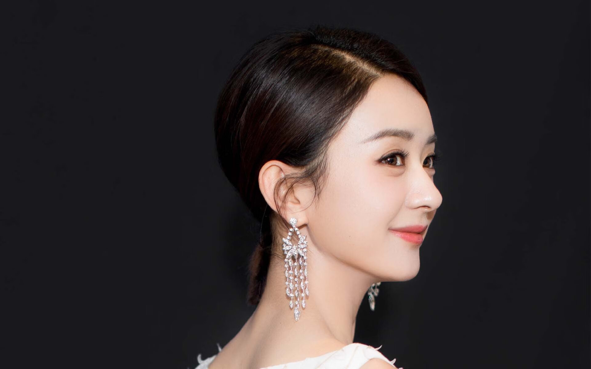 莱比锡铁骑冲垮安哥拉防线，布雷默孤城下的一锤定音