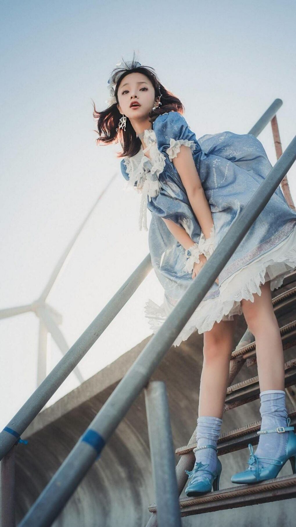 足球之夜的两种奇迹，萨拉赫封神与冰岛铁骑