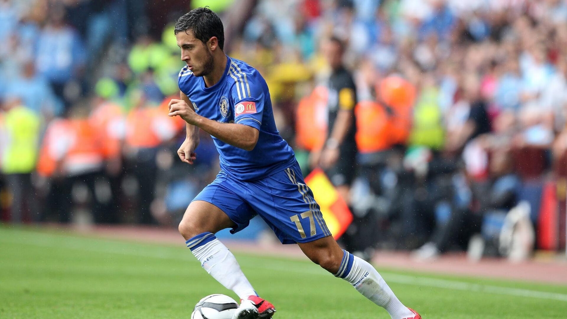 2026世界杯焦点战，密尔沃基雄鹰粉碎休斯顿流星，绿茵场上演雄鹿vs火箭式命运对决