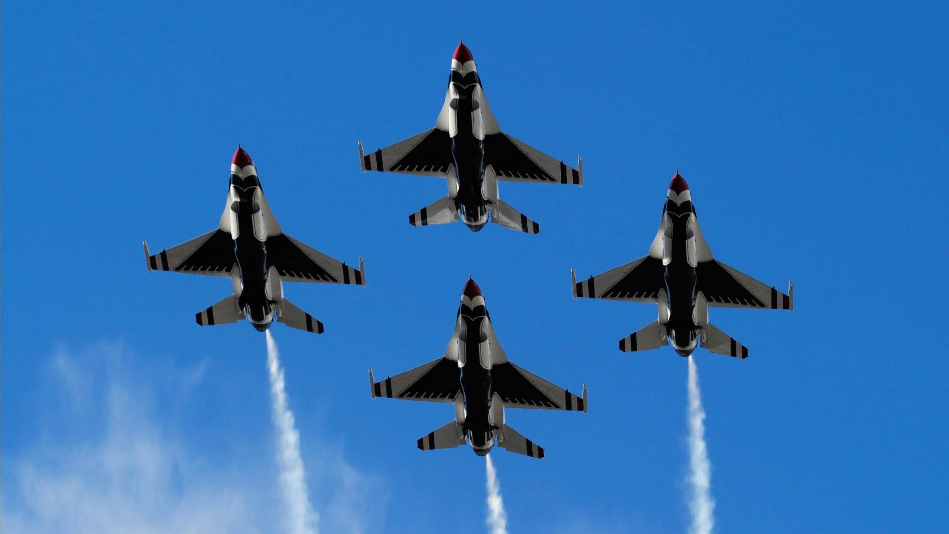 德里赫特，当钢铁堡垒矗立在桑巴与斗牛士之间—一场颠覆技术信仰的防守艺术展