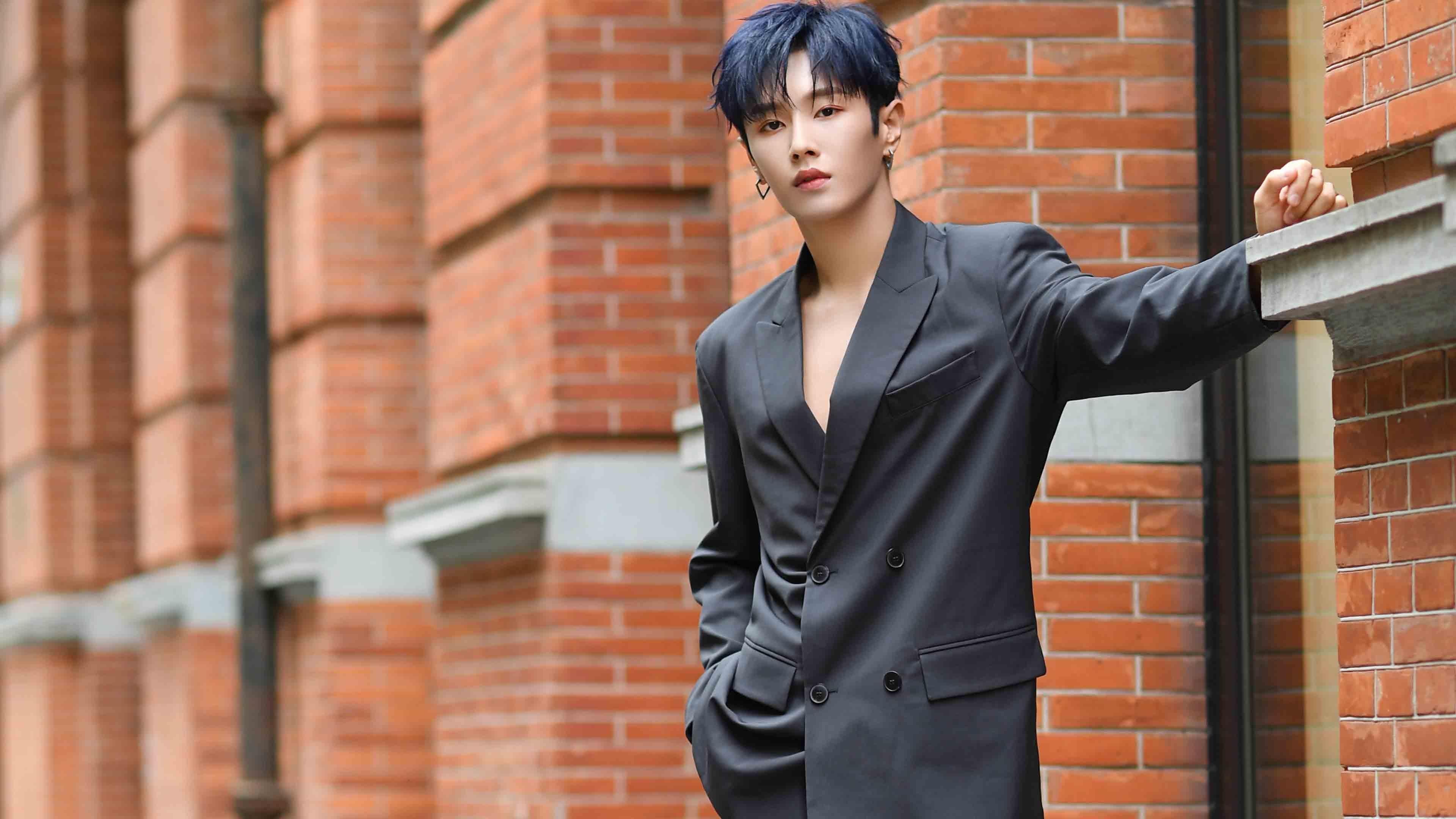 跨界制胜，从厄瓜多尔铁血防守到加维F1揭幕战的战术革命